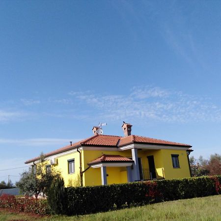 Holiday House Anita Umag Exterior photo